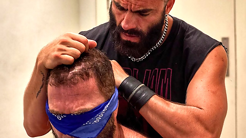 Bearded Master Uses Muscle Sub