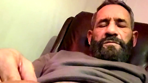 This meat needs to be milked. This PINGA NEEDS TO BE MILKED