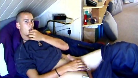 Amateur Chance Fingers and Strokes