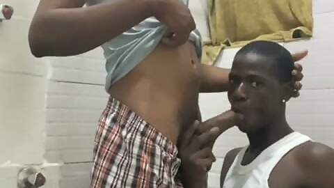 Young Muscular Man Fucks the Little Brown